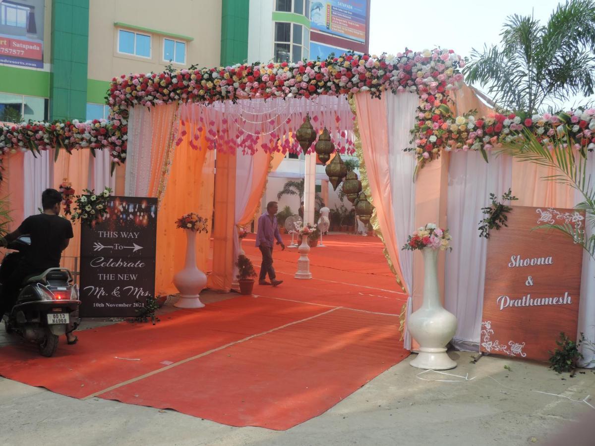Om Leisure Hotel - Bbsr Bhubaneswar Exterior foto
